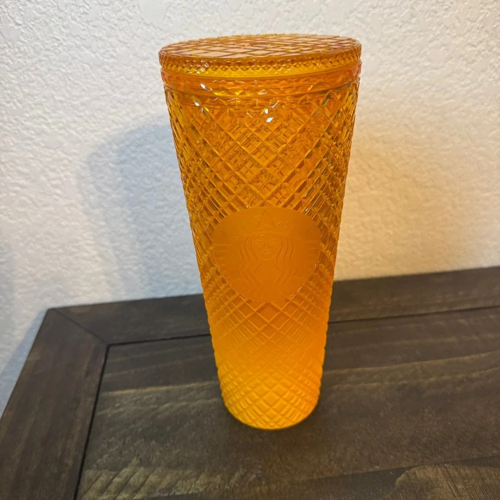 Starbucks Tumbler Orange Spiked Diamond Texture 24 oz Cold Cup With Lid No Straw